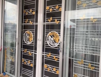 ภาพแกลลอรี่ 114